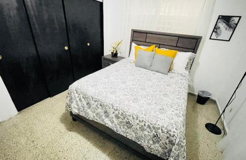 Hoyo Mulas Apartment | Sunset view Guest House 1 Bedroom Apartment