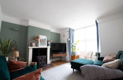 Rye House | Sunset View – Well Presented House – Rye