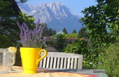 Garmisch-Partenkirchen Apartment | Sunshine Apartment Anne