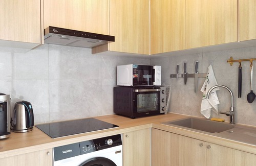 Amerique Apartment | Sunshine 2bdrs apt 65m2/Night view/FREE Parking