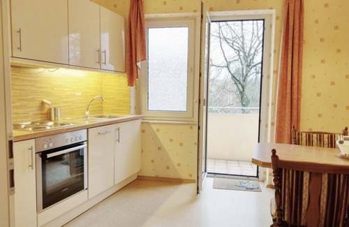 Bad Salzuflen Apartment | Sunshine 78 m², 3 rooms - Haus Königin Luise