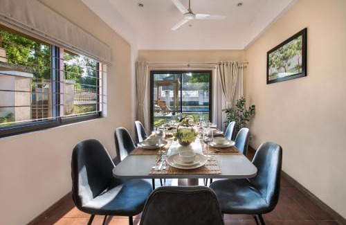 Mahabaleshwar Villa | Sunshine Brooks by StayVista - Experience modern & plush interiors, A private outdoor pool,A quaint gazebo & Indoor games