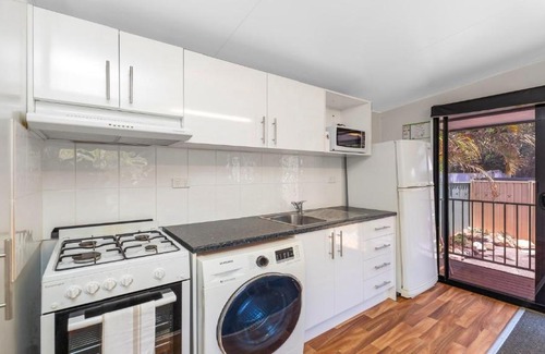 Umina Beach House | Sunshine Cottage Umina Beach
