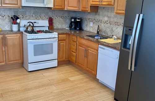Beach Haven House | Sunshine on Leeward - 4 bed 2 bath -Single Family Home in Beach Haven