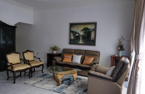 Taman Meru House | Sunshine Villa 104
