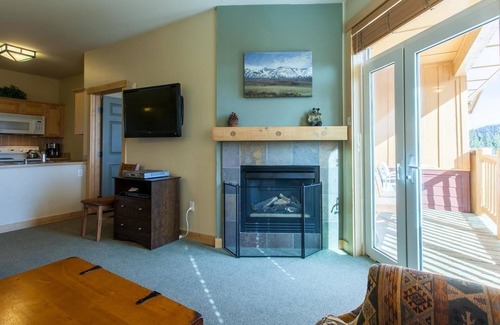 Mammoth Lakes Condo | Sunstone 329