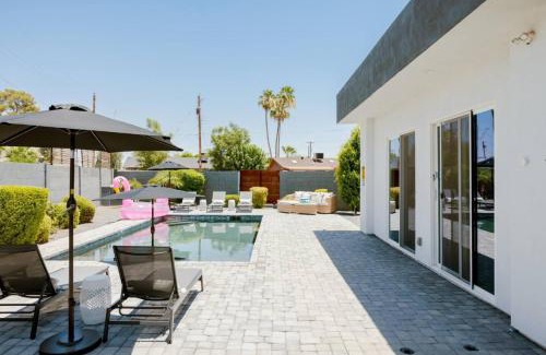 Cox Heights House | Sunvice