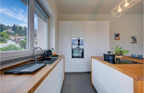 Meina Apartment | Suono del Lago 100m from Lake - Happy Rentals