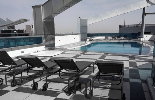 Abu Dhabi Apartment | Super 2 Bedroom Sea Front City View