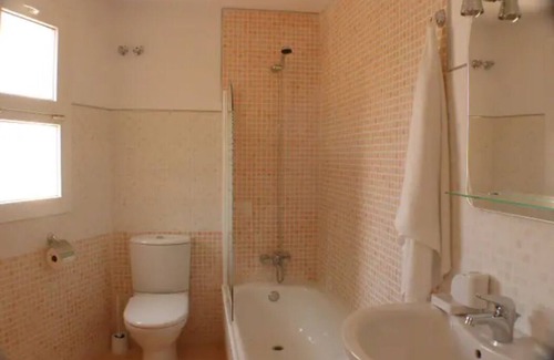 Almerimar Apartment | Super 3 bedroomed apartment in Porto Fino complex, Almerimar 04711