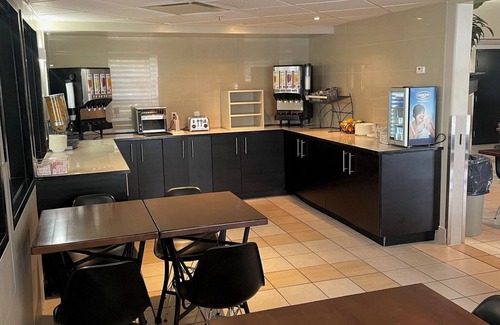 Sainte-Agathe-des-Monts Hotel | Super 8 by Wyndham Sainte Agathe Des Monts