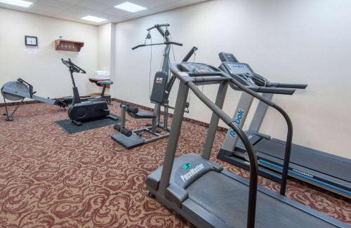 Cochrane Hotel | Super 8 by Wyndham Cochrane