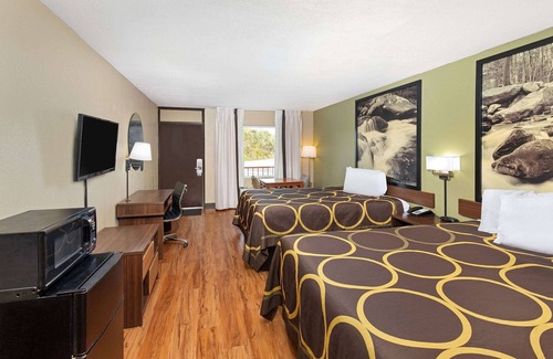Lynn Garden Hotel | Super 8 by Wyndham Kingsport