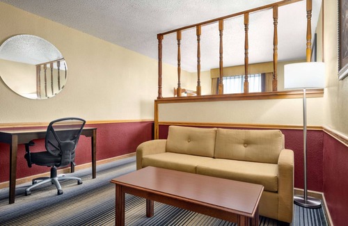 Maysville Hotel | Super 8 by Wyndham Maysville KY