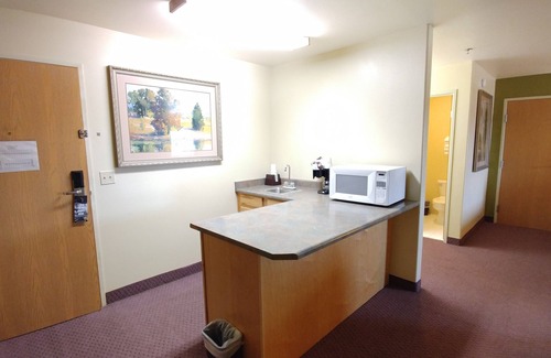 McCall Hotel | Super 8 by Wyndham McCall