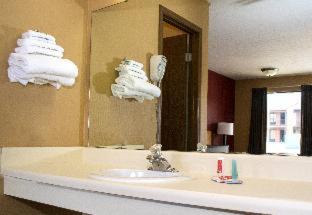 Sandusky Hotel | Super 8 by Wyndham Sandusky