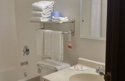Waynesboro Hotel | Super 8 by Wyndham Waynesboro