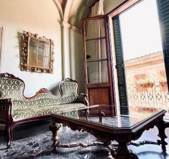 Monteroni d'Arbia Apartment | Super attico della Brigata Spendereccia!