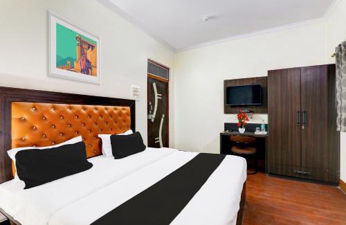 Alambagh Hotel | Super Collection O Alambagh Formerly BM Palace