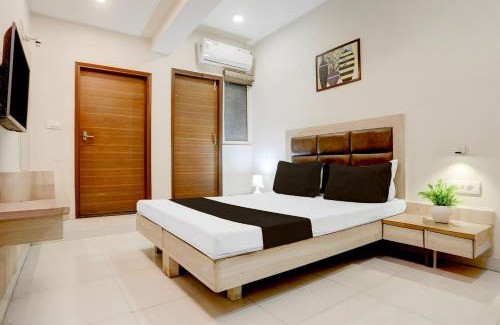 Gwalior Hotel | Super Collection O Gwalior Railway Station Formerly Hotel Sagar