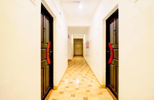 Gauravaddo Hotel | Super Collection O Holiday Street Calangute Formerly Shruti Resort