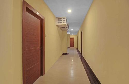 Rajarhat Hotel | Super Collection O Hotel Aqua Villa Near Netaji Subhash Chandra Bose International Airport