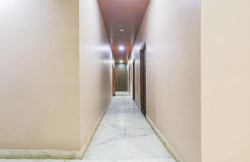 Varanasi Hotel | Super Collection O Jagannath Mandir Road Formerly Paradise Residency