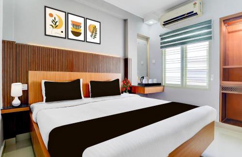 Shenoys Hotel | Super Collection O Market Road Ernakulam