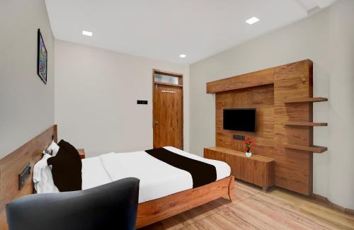 Rajkot Hotel | Super Collection O Race Course Garden Rajkot Formerly Shahi Darbar