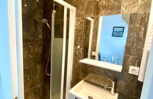 Quartier de France Apartment | Super Duplex du bord d'Allier