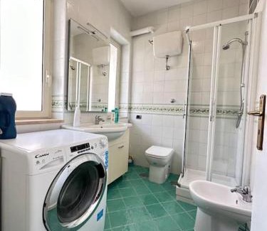 Materdei Apartment | Super Elegante Napoli Centro con posto auto e wifi veloce