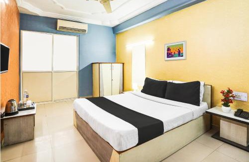 Ahmedabad Hotel | Super Hotel O Vibrant Residency