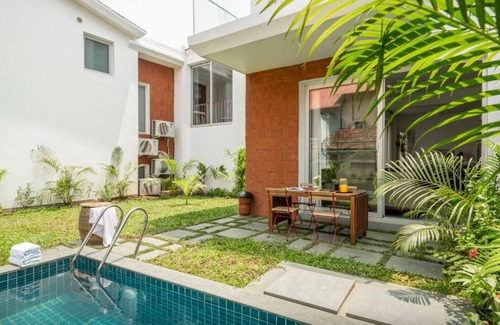 Anjuna Villa | Super Luxury villa with private garden and private pool- 10 minutes from beaches