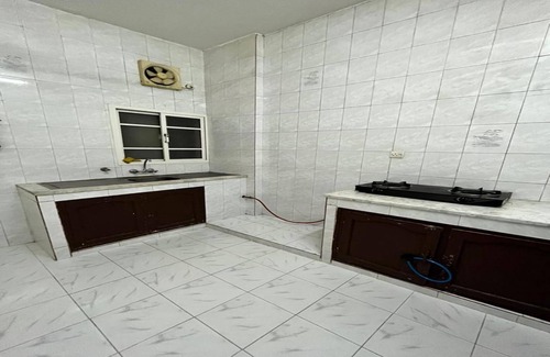 Salalah Hotel | Super OYO 149 Bait Al Ghubaira Furnished Flat