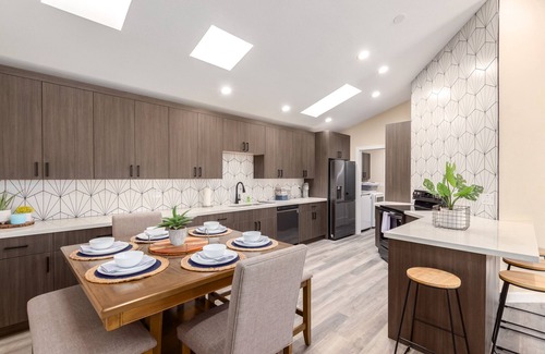 Township House | Super Remodel! Mesa Family Home with Community Pool! Dog Friendly!