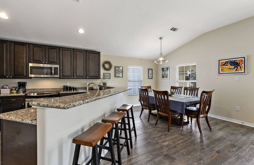 Biloxi House | SUPER SALE 50% OFF 30 day stay Nov2025-Feb2026