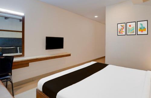Valasaravakkam Hotel | Super Townhouse Arcot Road Near Kauvery hospital