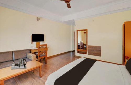 Kushalnagar Hotel | Super Townhouse Oak City Center Kushal Nagar