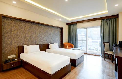 Whitefield Hotel | Super Townhouse Oak Mahadevapura Opposite Phoenix Mall Formerly Grand Wilton Inn