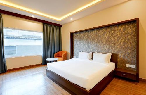 Whitefield Hotel | Super Townhouse Oak Mahadevapura Opposite Phoenix Mall Formerly Grand Wilton Inn