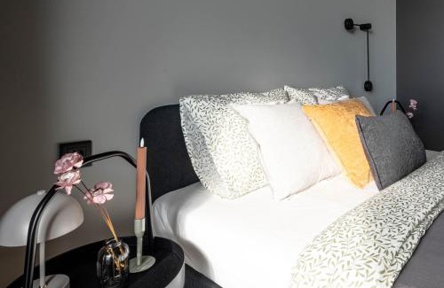 Wlochy Apartment | SuperApart Wiktoryn apt 233