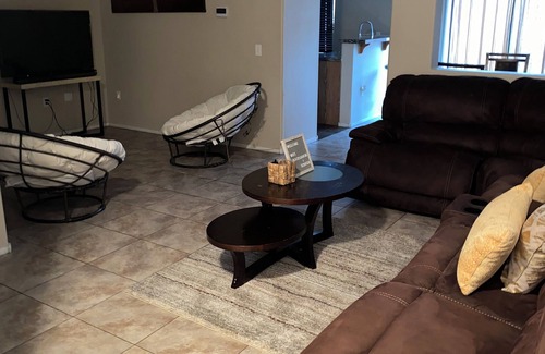 Orchards Condo | Superb 3-bedroom condo with AC in vibrant Las Vegas