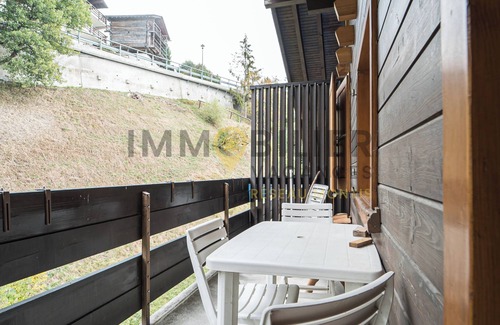 St. Luc Apartment | Superb apartment on the third floor of the Residence. Entrance, fully equipped kitchen, induction ho