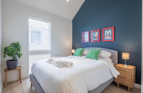 Cambridge City Centre Apartment | Superb Central Apt With Parking