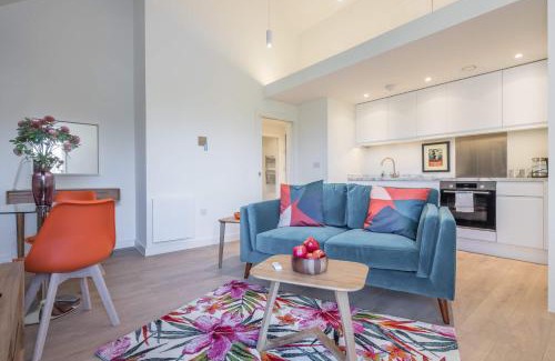 Cambridge City Centre Apartment | Superb Central Apt With Parking