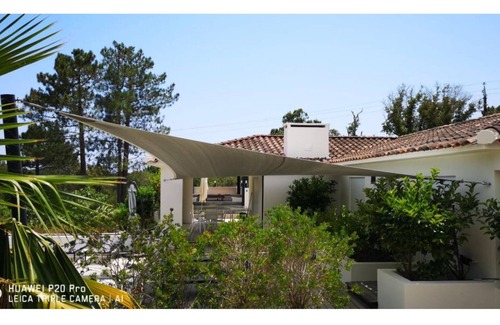 Lecci Villa | Superb contemporary villa 5 minutes from the beach