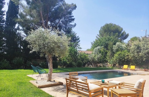 Ventabren Villa | Superb family villa for 8 people