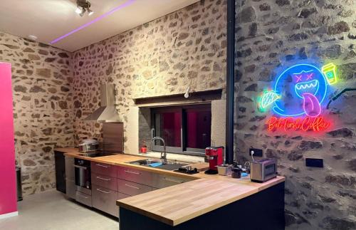 Saint-Sulpice-le-Gueretois House | Superbe grange rénovée