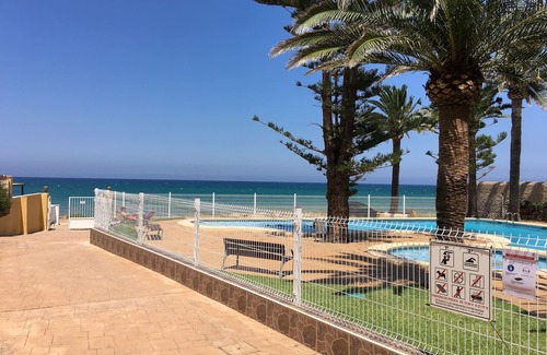 Molinell House | Superb house 100m² + 70m² terrace. Residence on the beach, sea view, swimming pool.