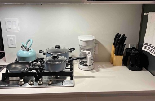 West Campus Apartment | Superb location steps to DT and UT